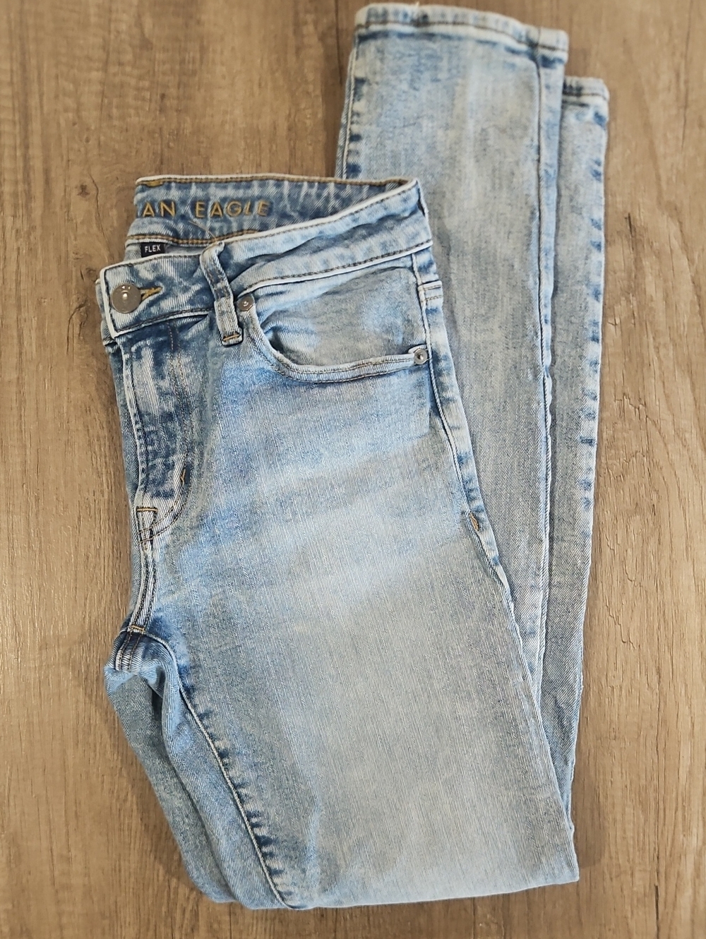 American Eagle Outfitters Light Wash Women's Skinny Jeans size 30x32